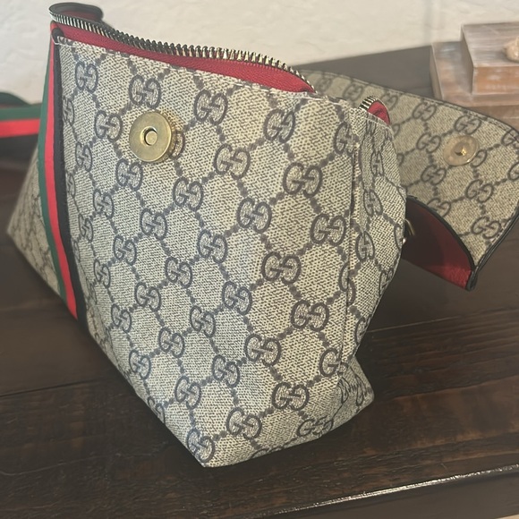 Iconic style Red and Beige GG Shoulder Bag - Picture 4 of 4